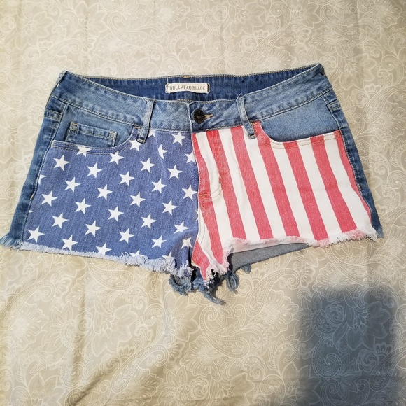 Bullhead Pants - Bullhead Black shorts